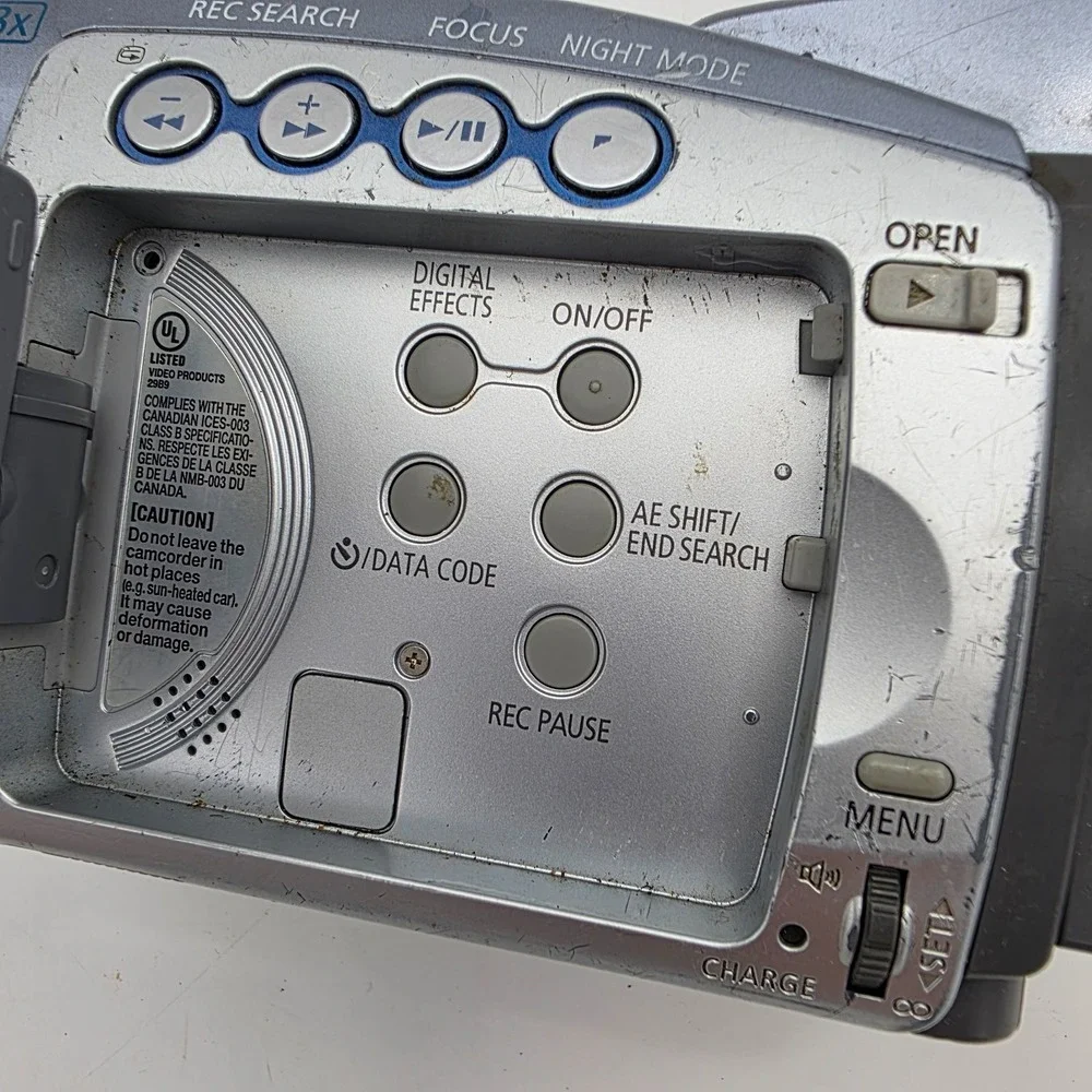 Canon ZR80 MiniDV Camcorder 18x Optical Zoom Digital Video Parts Repair